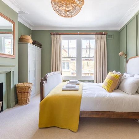 Luxuriously Designed 3 Bedroom Apartment In Clapham 런던 외부 사진